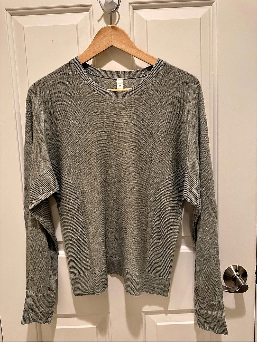 lululemon Restful Intention Sweater light green/gray Crew Neck Small